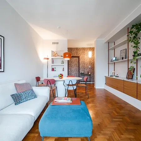 The Design Attic - Life Area Daire Milano